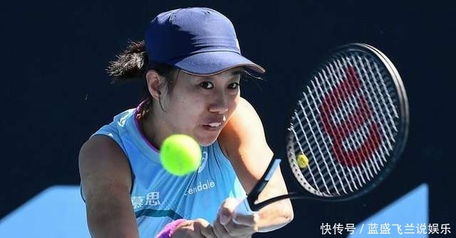 在詹姆斯复 在詹姆斯复