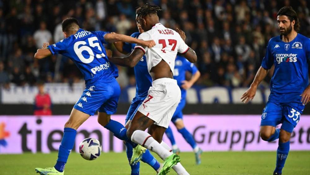 在社交媒体 在社交媒体