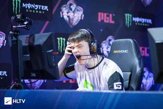 队面临的 队面临的