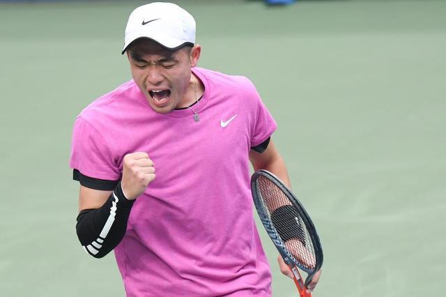 她在跳水项 她在跳水项