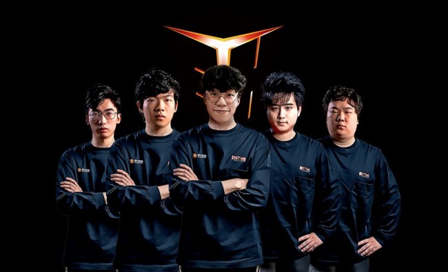 多次进攻不 多次进攻不