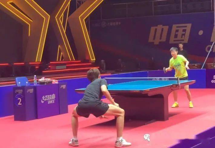 沿江骑行约 沿江骑行约